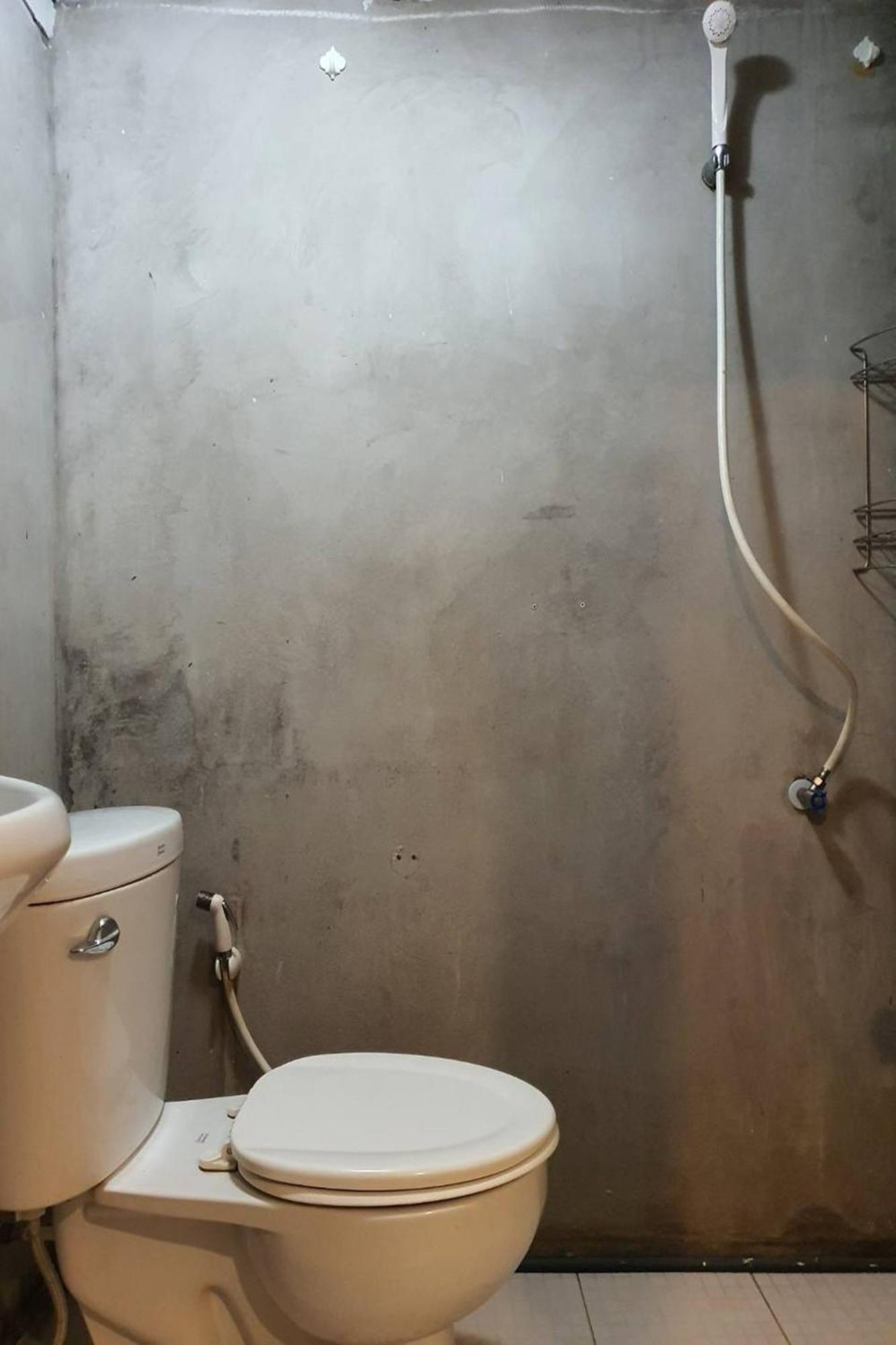 Freesia Saladaeng Silom Apartments بانكوك المظهر الخارجي الصورة