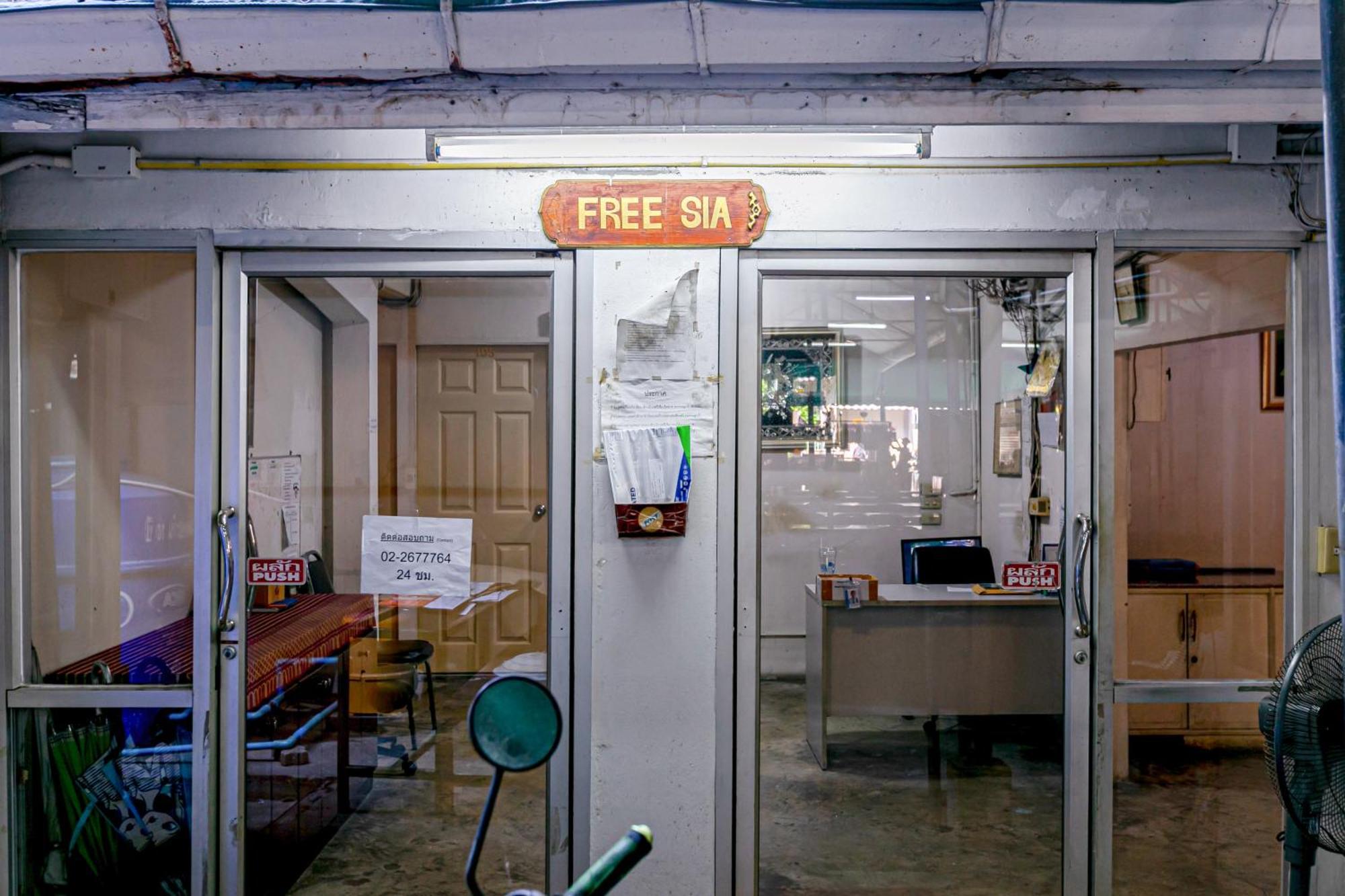 Freesia Saladaeng Silom Apartments بانكوك المظهر الخارجي الصورة