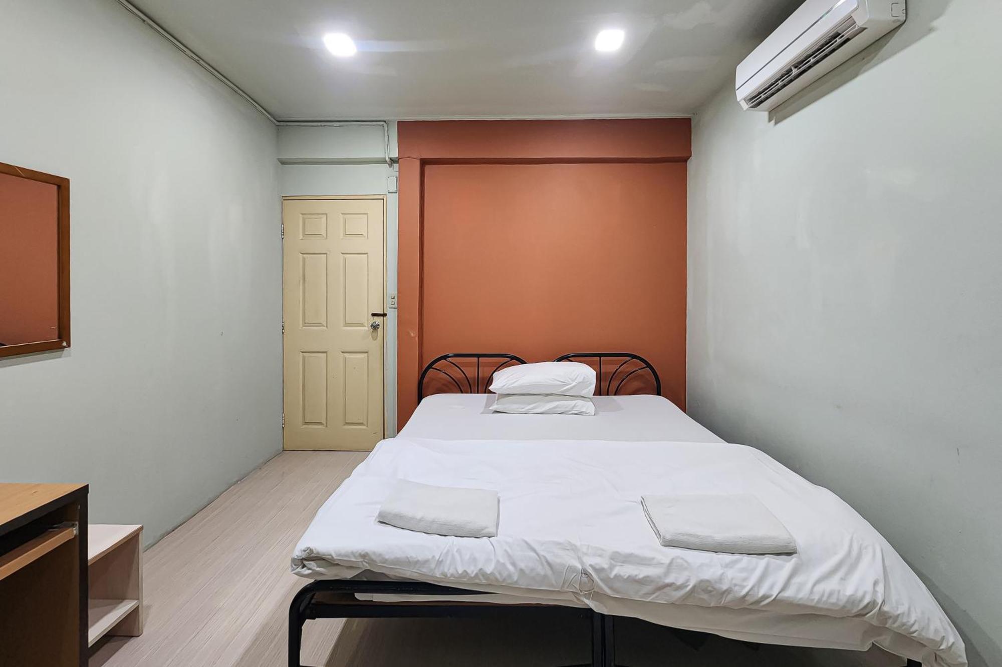 Freesia Saladaeng Silom Apartments بانكوك المظهر الخارجي الصورة